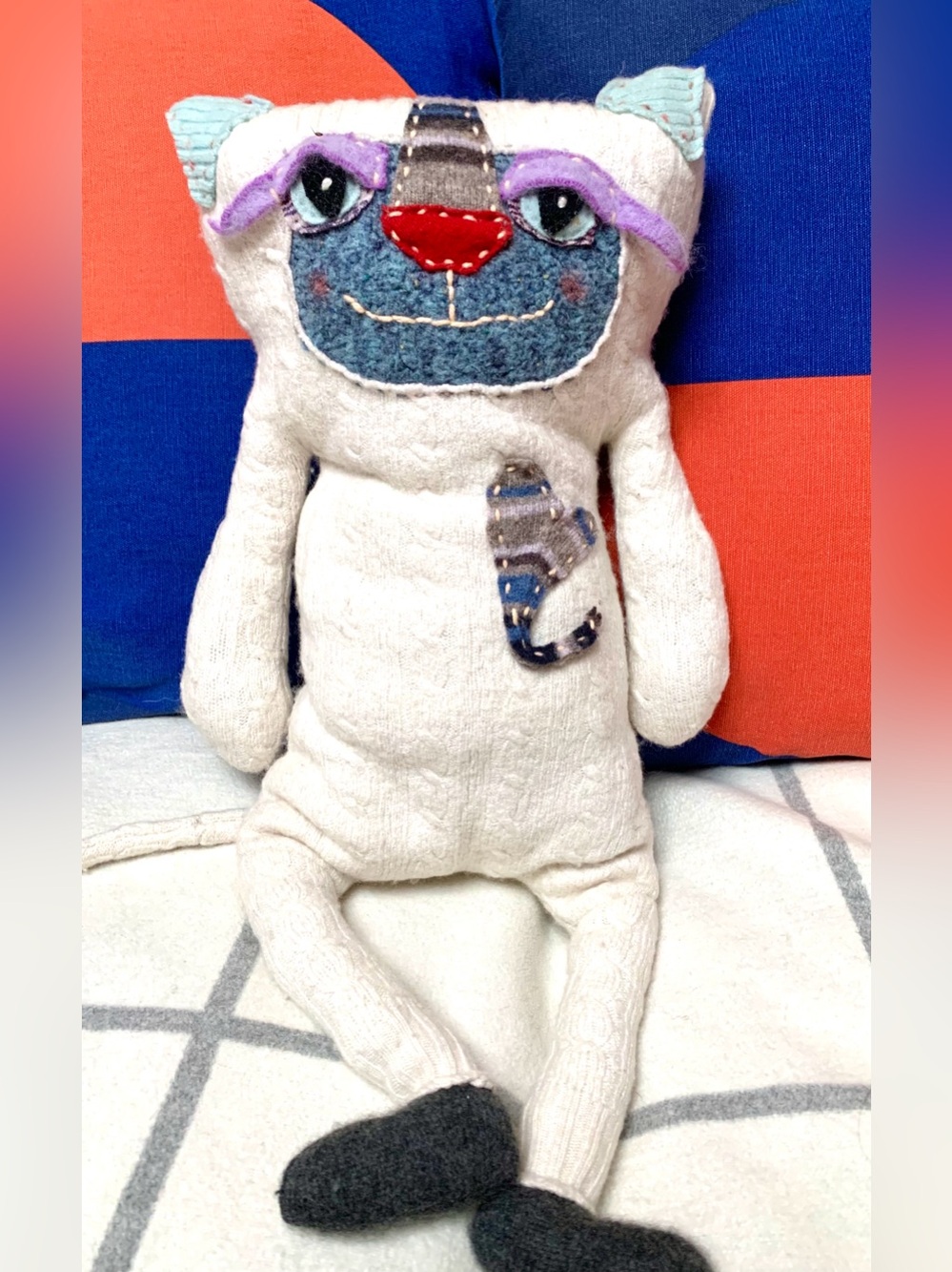 Wool oh wool! Pearly cat upcycled sweater handmade stuffy animal
